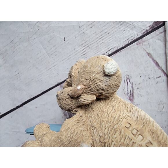 STONE CRITTERS Storyteller Bunny Rabbit with Babies Figurine Easter Spring Décor - Picture 7 of 10